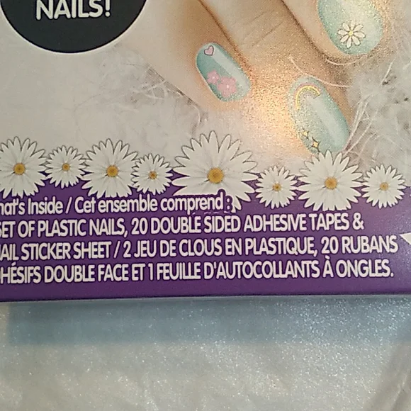 Girls Nail Art Kit New In Box - Picture 3 of 3